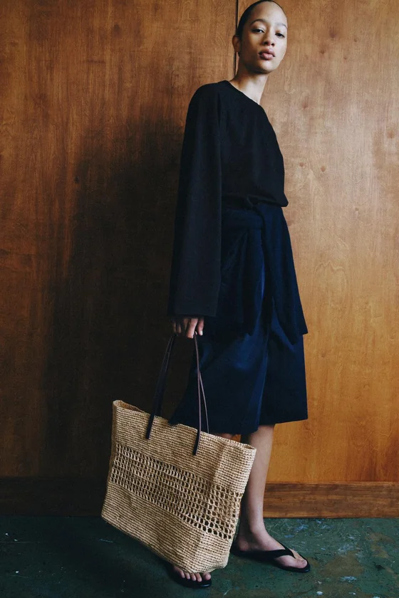 ШОРТЫ С ЗАЩИПАМИ — коллекция Zara «ZW»
