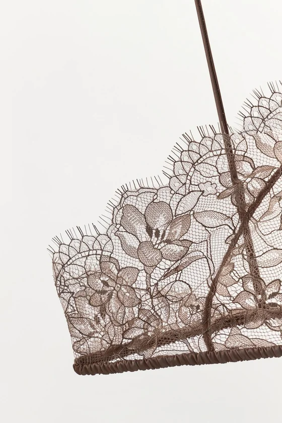 КРУЖЕВНОЙ БРАЛЕТТ-ХАЛТЕР