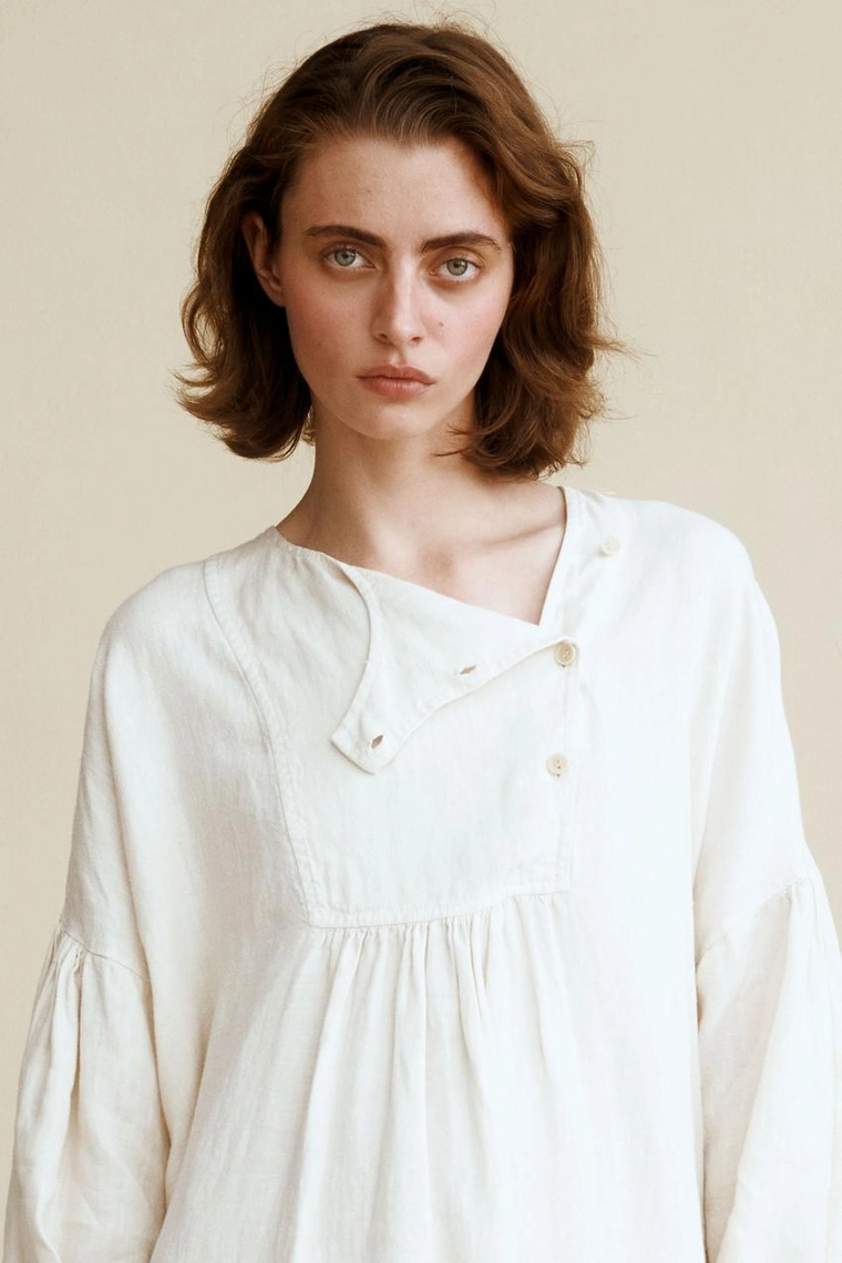 Платье из 100% льна, созданное caramel london x zara