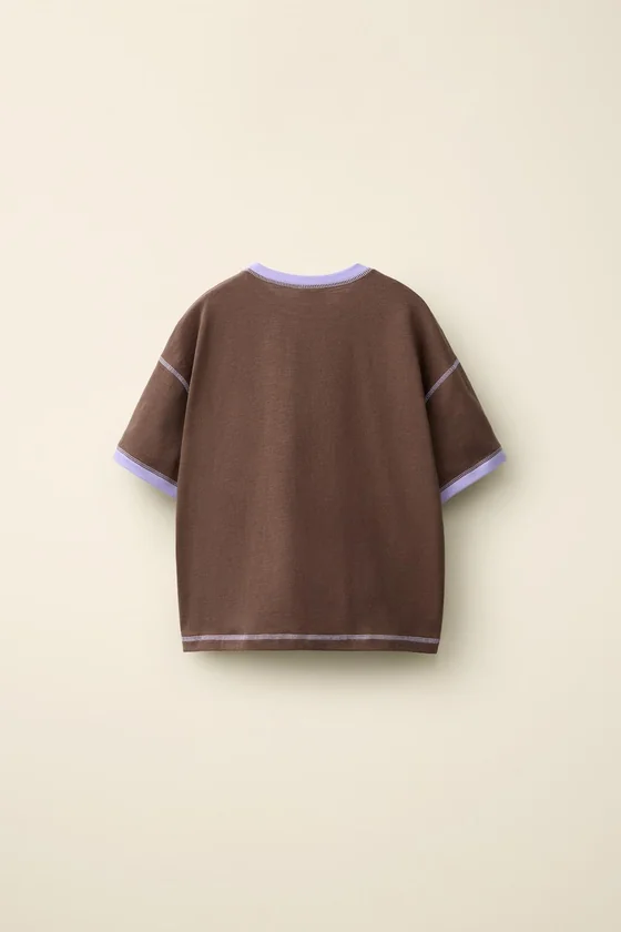 Футболка с контрастной прострочкой от caramel london x zara