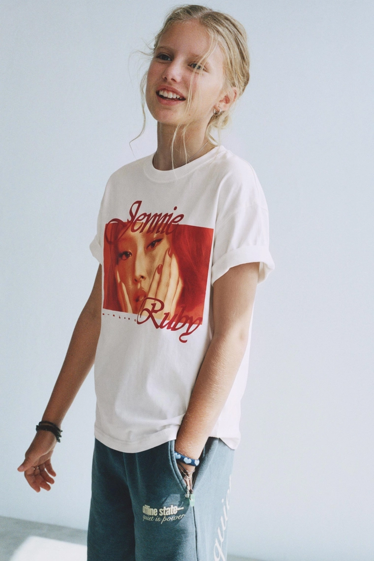 ФУТБОЛКА JENNIE RUBY®