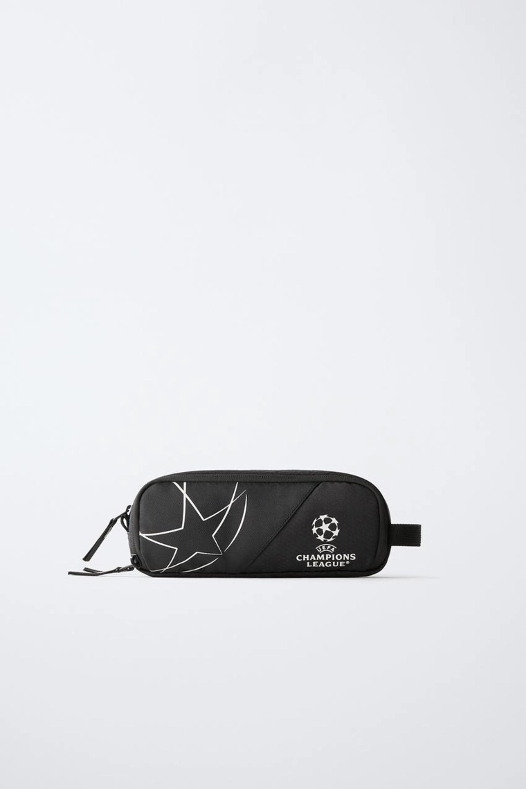НЕСЕССЕР UEFA CHAMPIONS LEAGUE® СВЕТЯЩИЙСЯ В ТЕМНОТЕ