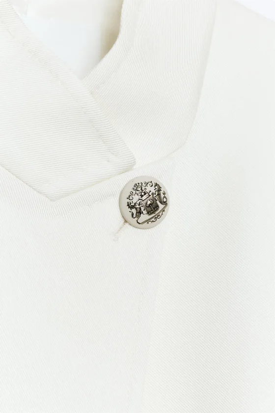 УКОРОЧЕННЫЙ БЛЕЙЗЕР — коллекция Zara «ZW»