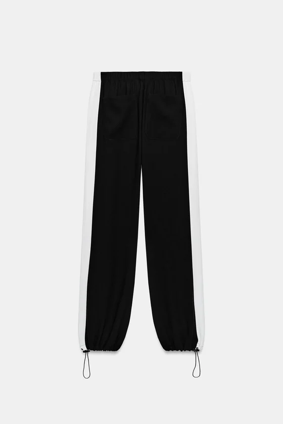 БРЮКИ-ДЖОГГЕРЫ С ПОЛОСАМИ ПО БОКАМ — коллекция Zara «ZW»