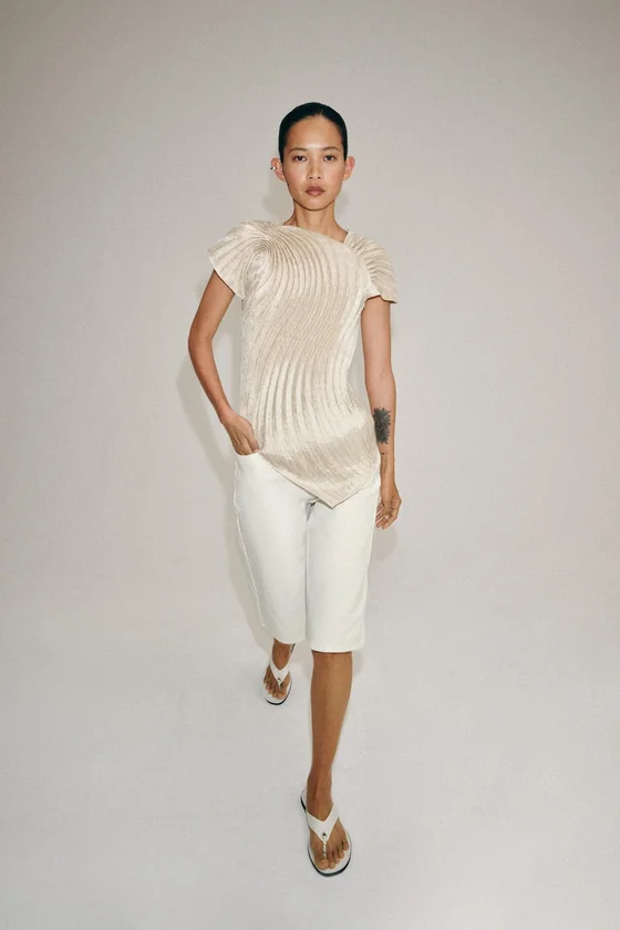 ПЛИССИРОВАННЫЙ ТОП — коллекция Zara «ZW»