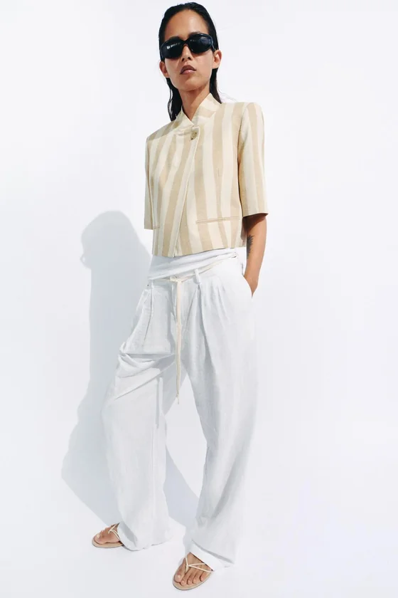 УКОРОЧЕННЫЙ БЛЕЙЗЕР С КОРОТКИМИ РУКАВАМИ — коллекция Zara «ZW»