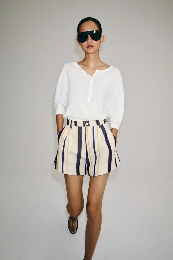 ШОРТЫ В ПОЛОСКУ СО СКЛАДКАМИ — коллекция Zara «ZW»
