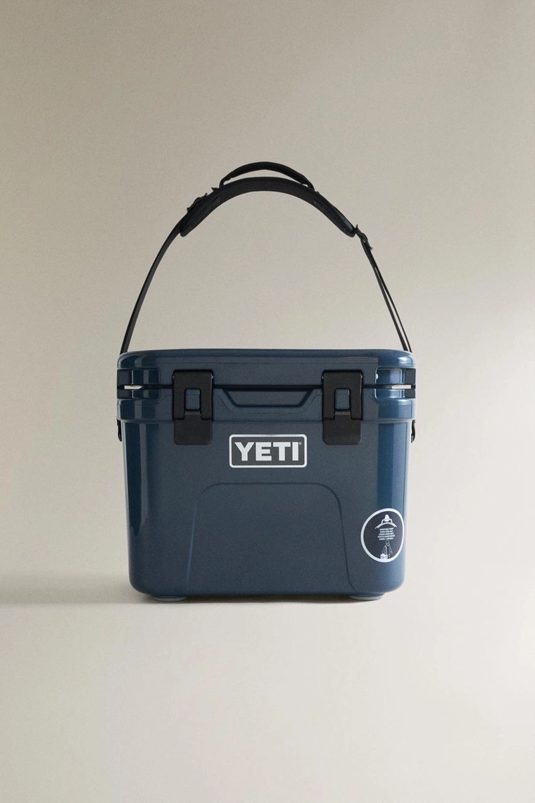 Маленький портативный жёсткий чехол yeti