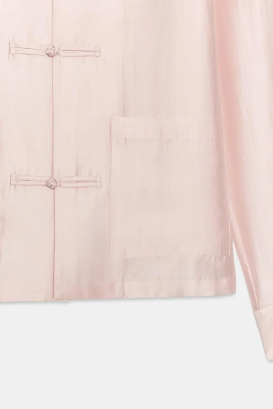 АТЛАСНАЯ РУБАШКА С ЗАСТЕЖКОЙ НА ПЕТЛИ коллекция Zara «ZW»