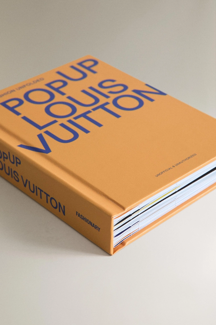 Книга с объёмными страницами fashion unfolded: louis vuitton