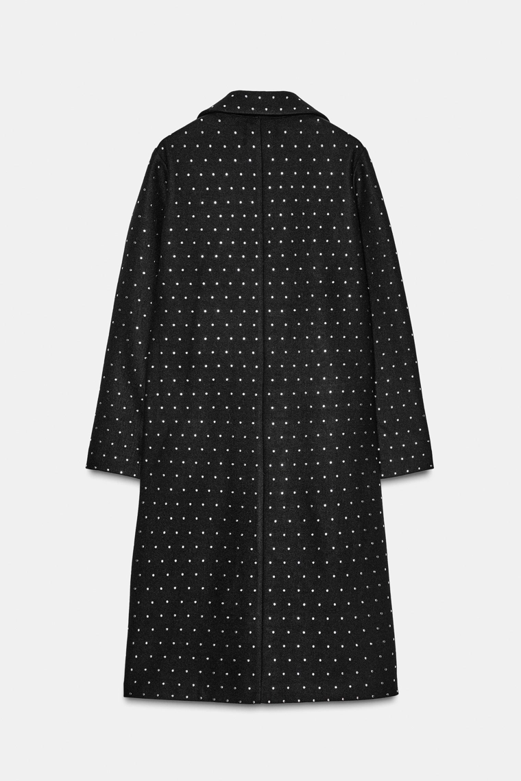 Пальто с мягким блеском