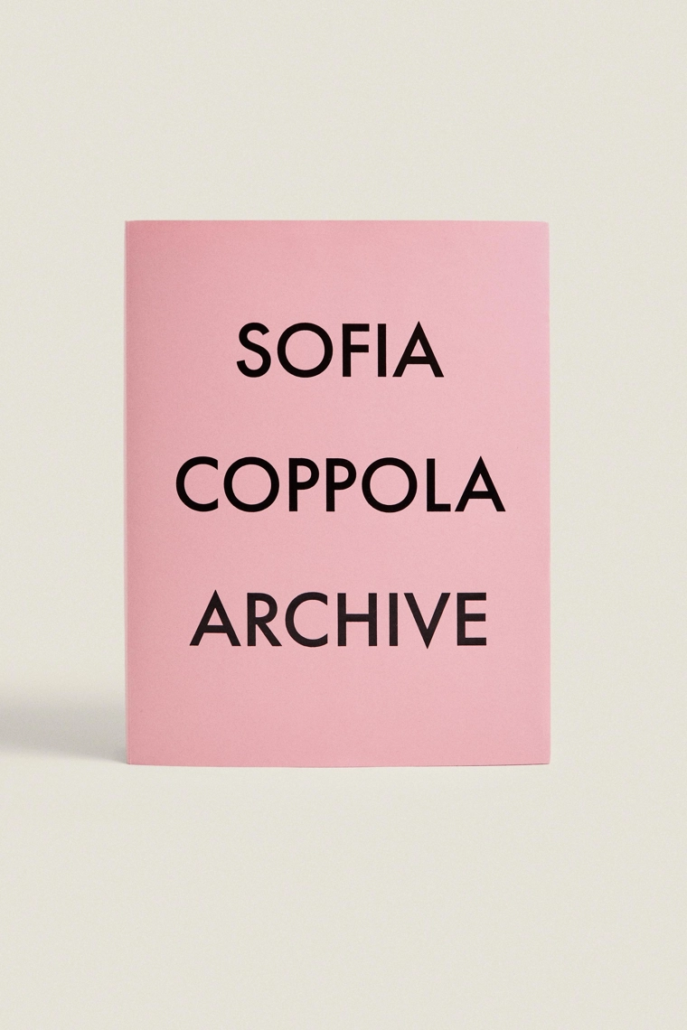 Книга archive от софии коппола