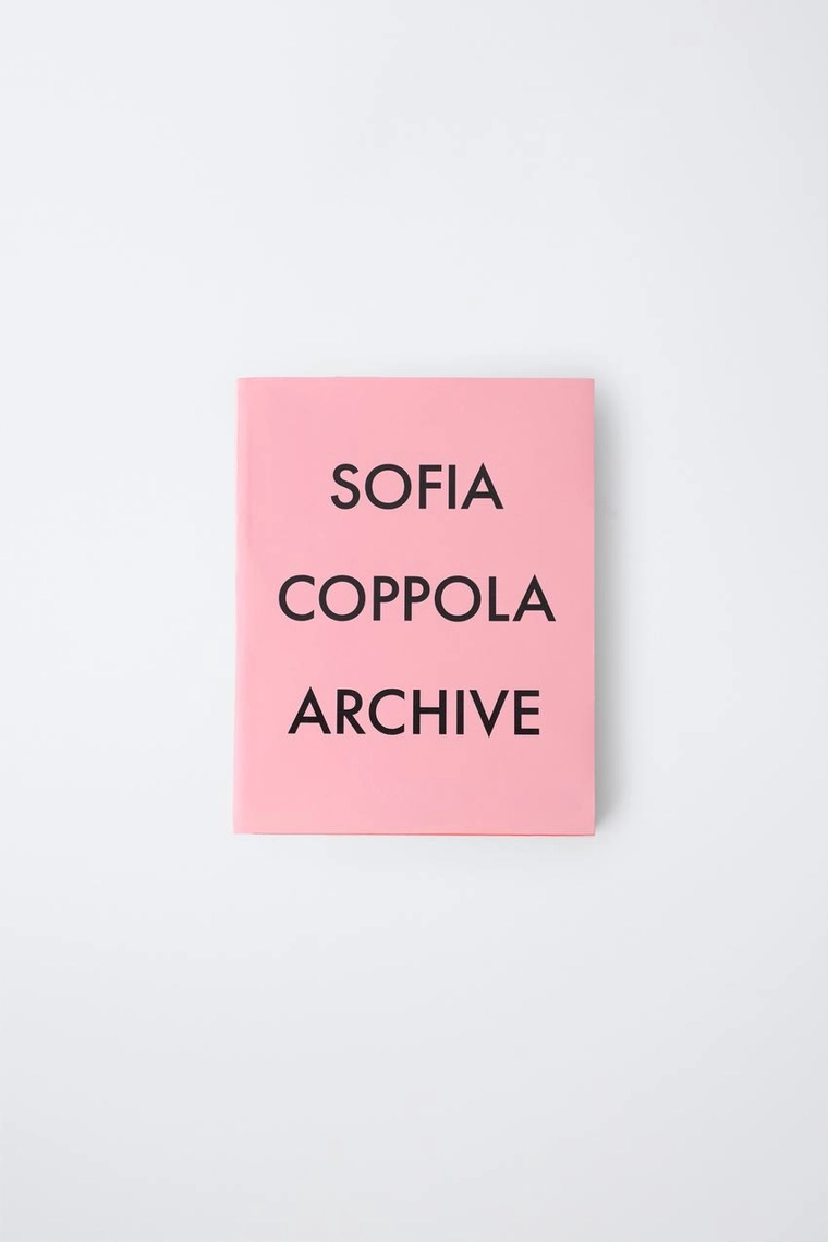 Книга archive от софии коппола