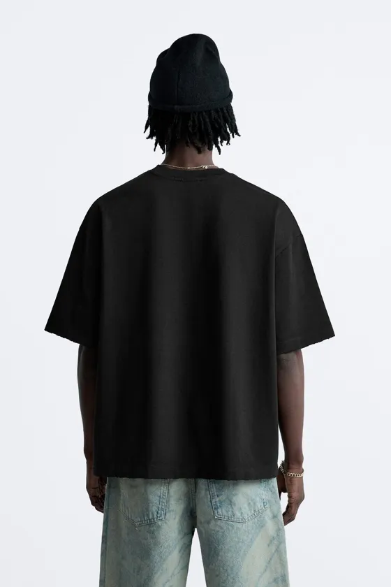 ФУТБОЛКА RELAXED FIT С РАЗРЕЗАМИ