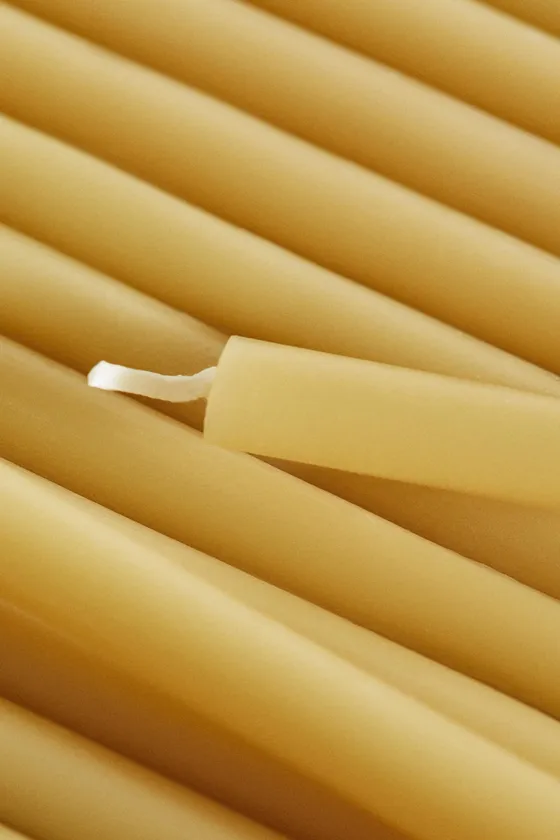 Набор тонких декоративных цилиндрических свечей (упаковка из 10 штук)