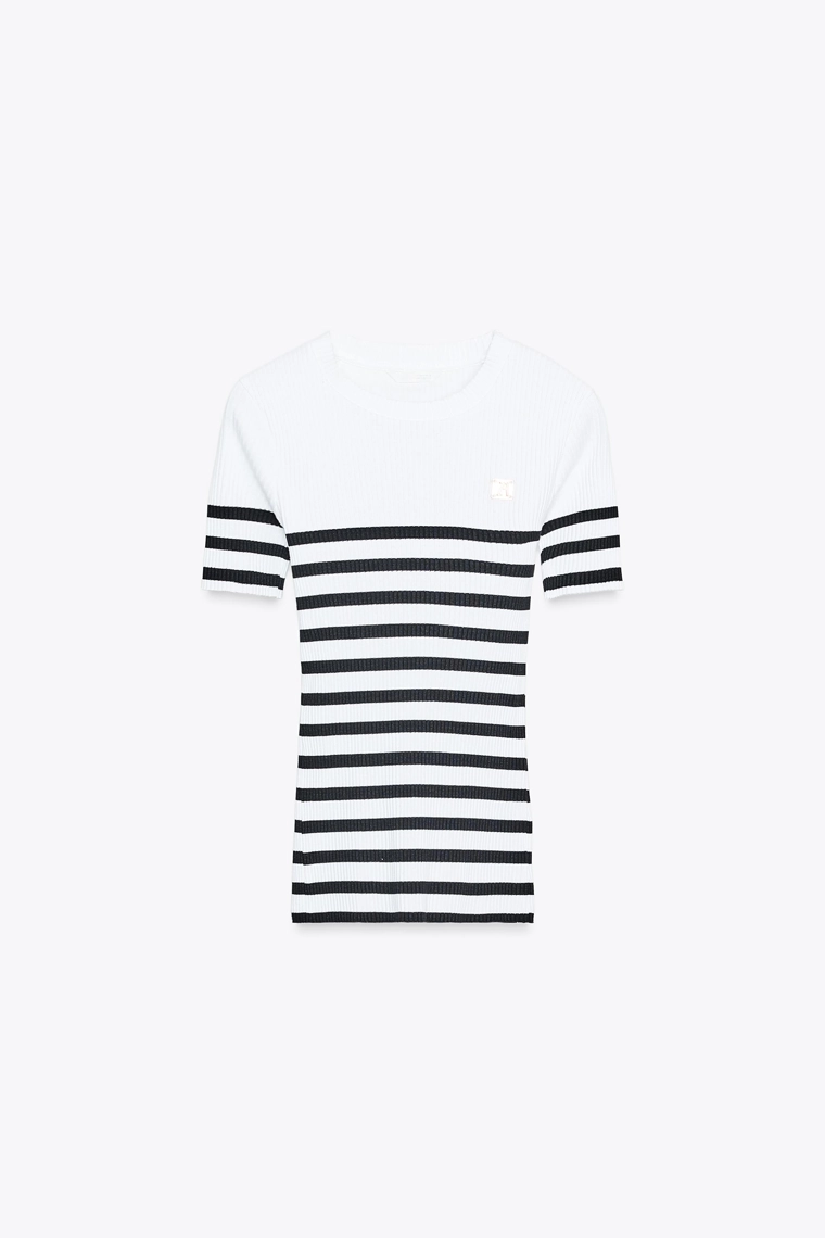 Футболка zara с полосками и брошью