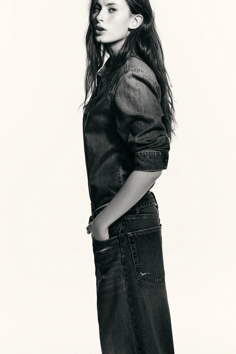 Футболка-боди в стиле рубашки с наплечниками